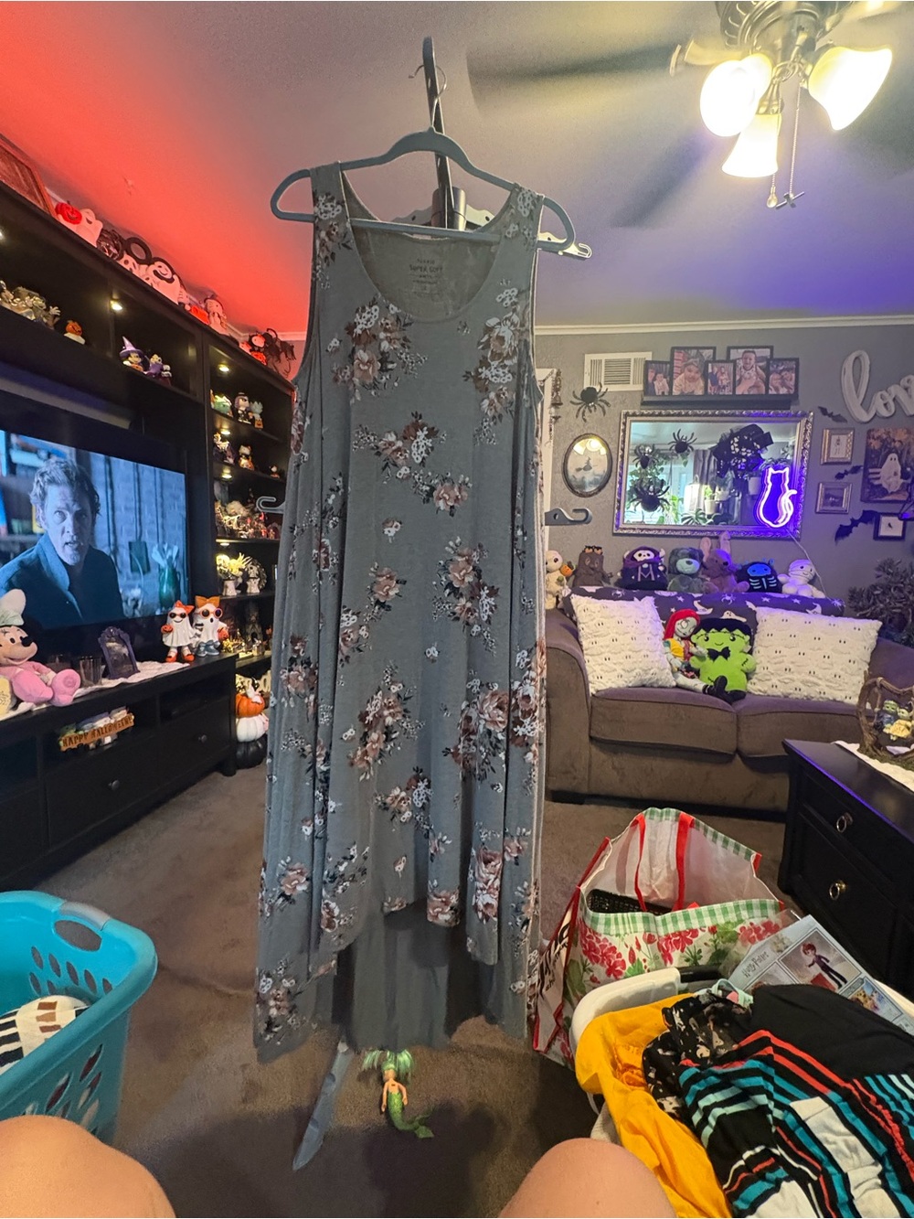 Torrid Sleeveless Floral High-Low Maxi Dress - Gray